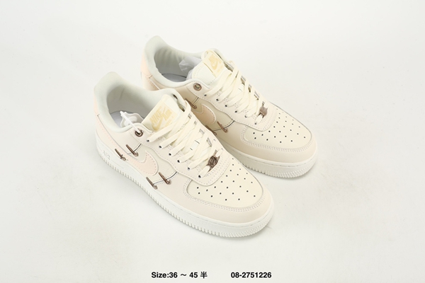 ナイキ靴着用イメージ